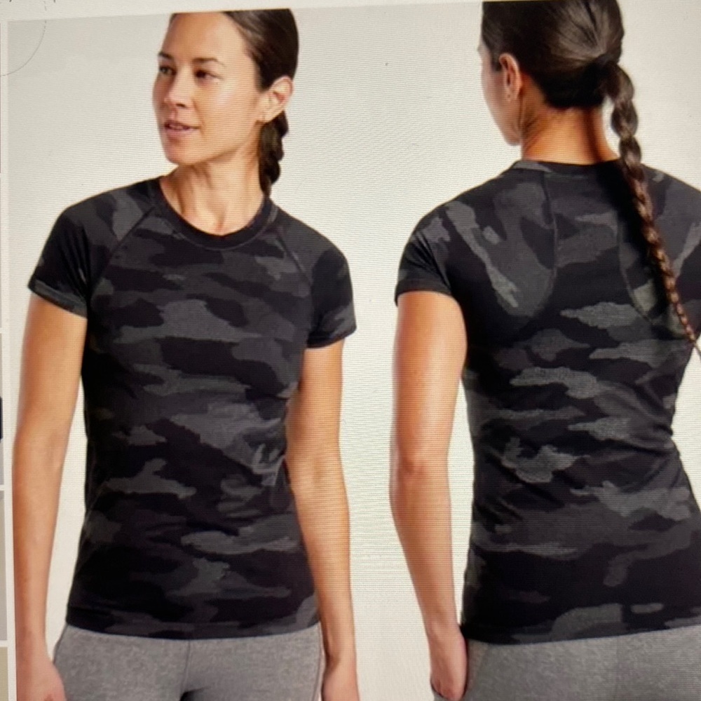 Athleta Momentum Camo Top